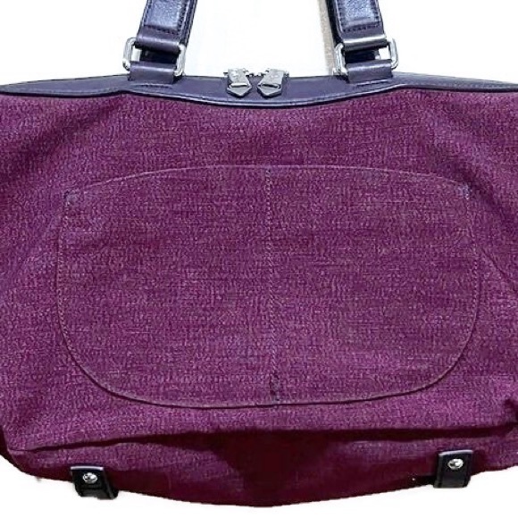 KIPLINGER KAEON TRIUMPHANT TRAVEL BAG. VEAGAN LEATHER TRIM. CROSSBODY STRAP. - Picture 10 of 14